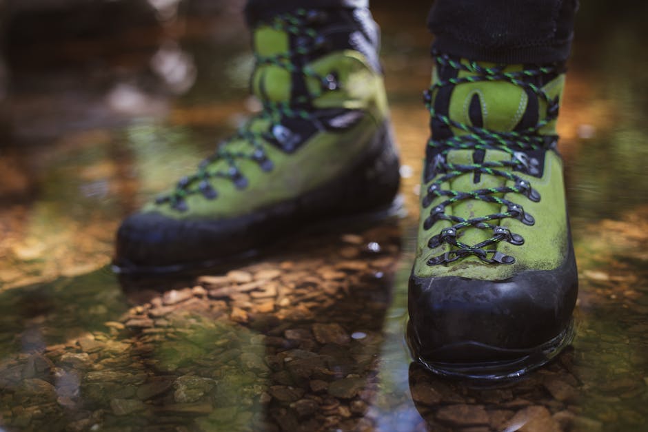 How to Waterproof Hiking Boots: Methods, Products & Common Mistakes - Additional Image