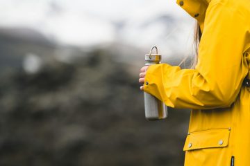 Hydro Flask Standard Mouth 21oz - Photo by Matt Hardy on Pexels