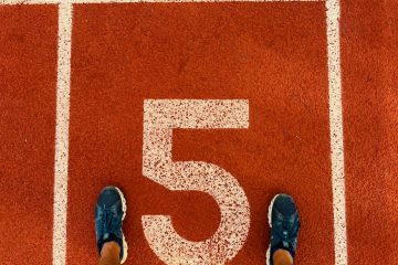 Salomon Speedcross 5 - Photo by EnsearchofYou * on Pexels